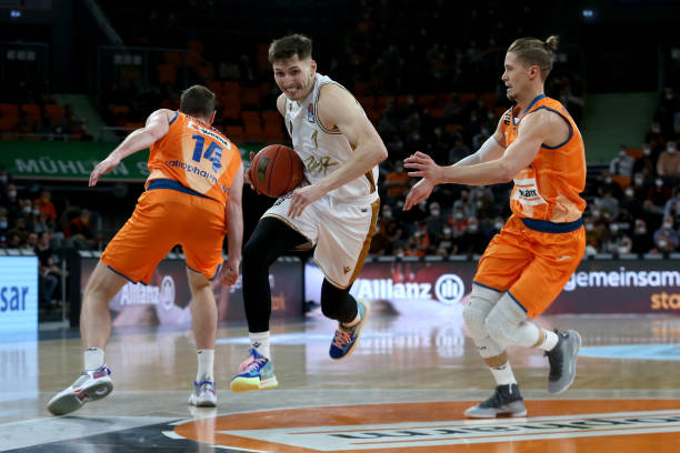 激励他们敢 激励他们敢