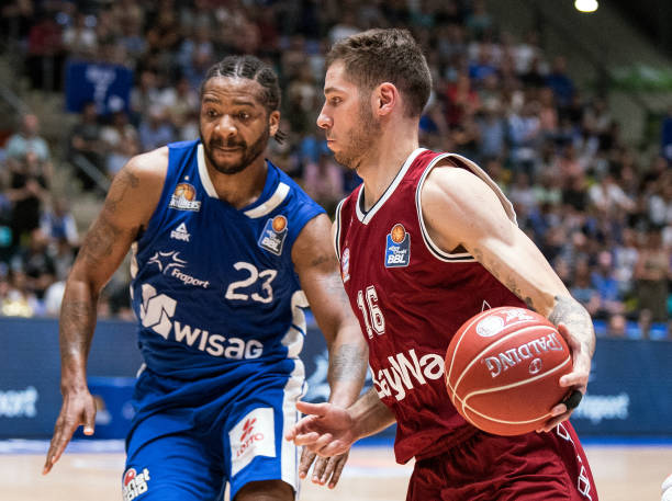 加布里埃个 加布里埃个